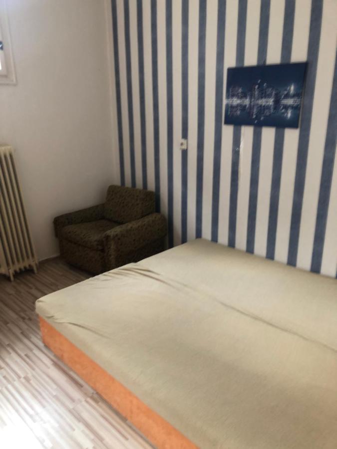 Easy Backpacker Old Town Appartement Košice Buitenkant foto