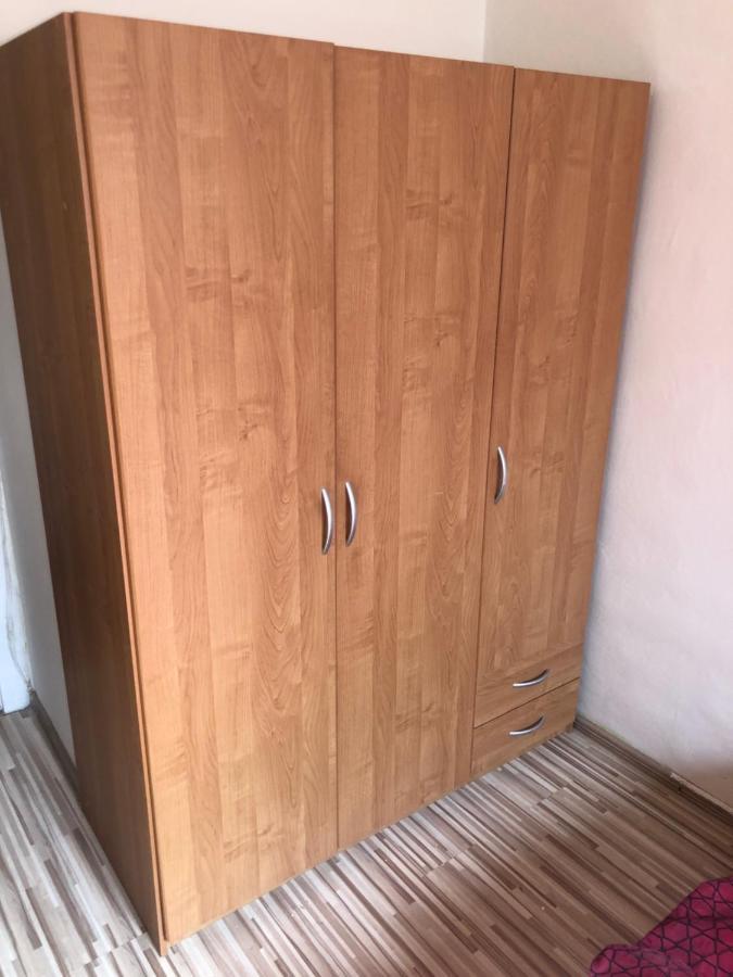 Easy Backpacker Old Town Appartement Košice Buitenkant foto