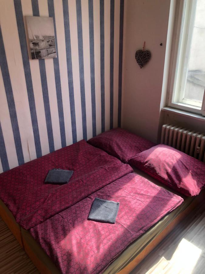 Easy Backpacker Old Town Appartement Košice Buitenkant foto